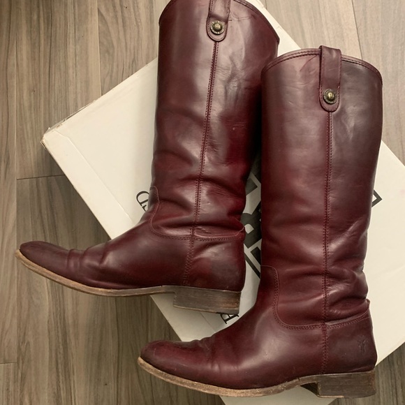 Frye Melissa Button Boot - Picture 2 of 2